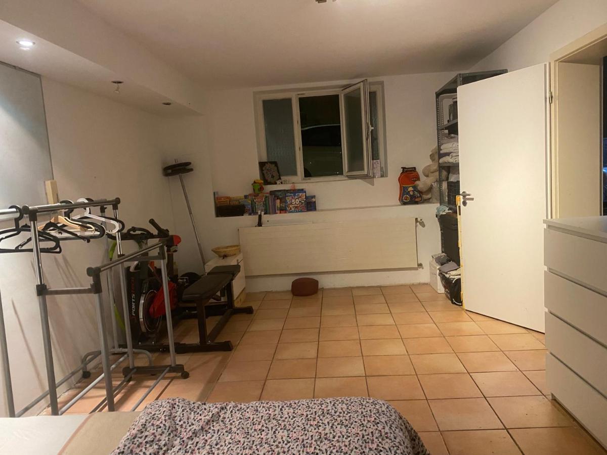 Cozy Souterrain Im Westen Stuttgarts Apartment